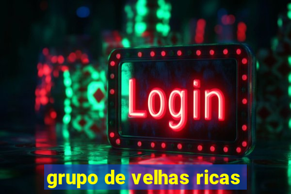 grupo de velhas ricas